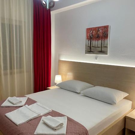 Apartmani Dragica Makarska Esterno foto