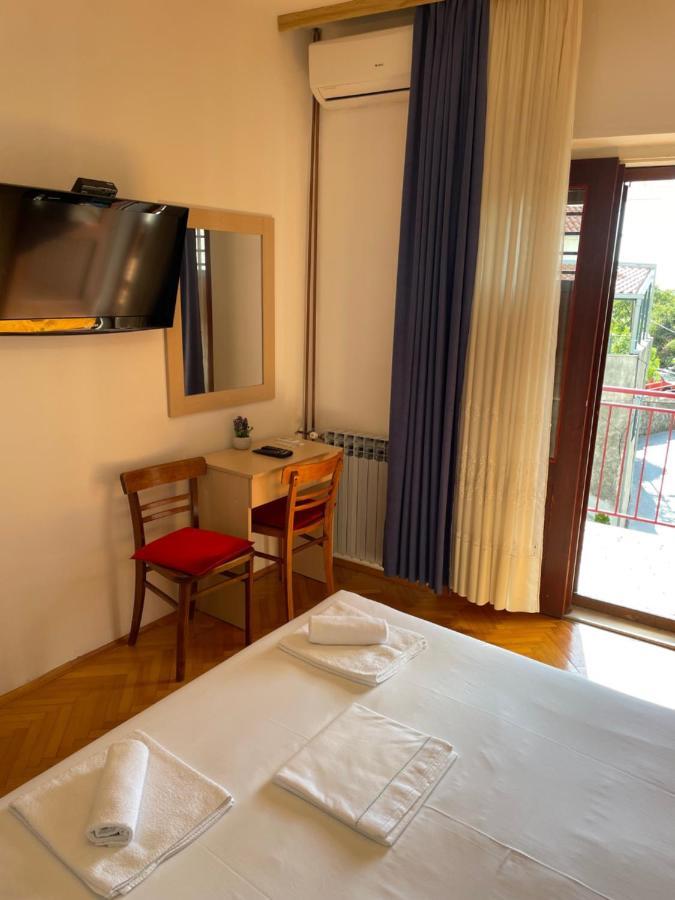 Apartmani Dragica Makarska Esterno foto