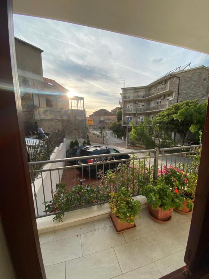 Apartmani Dragica Makarska Esterno foto
