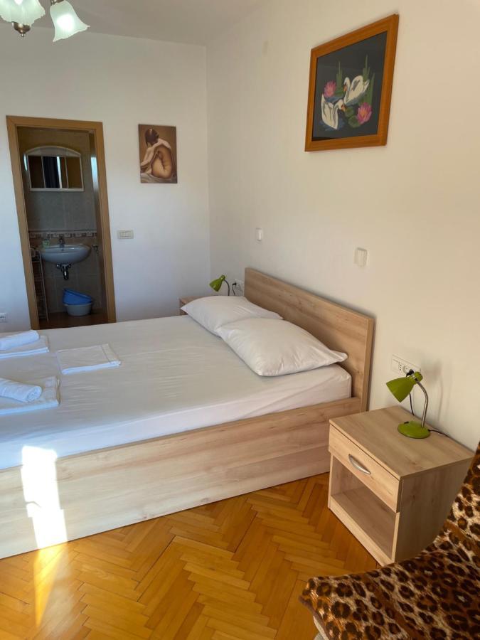 Apartmani Dragica Makarska Esterno foto