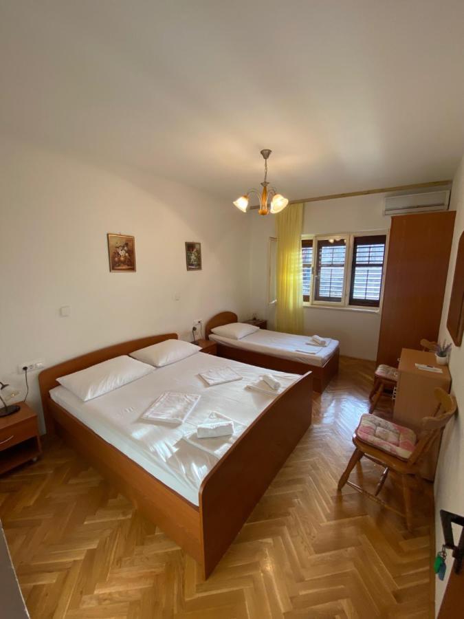 Apartmani Dragica Makarska Esterno foto