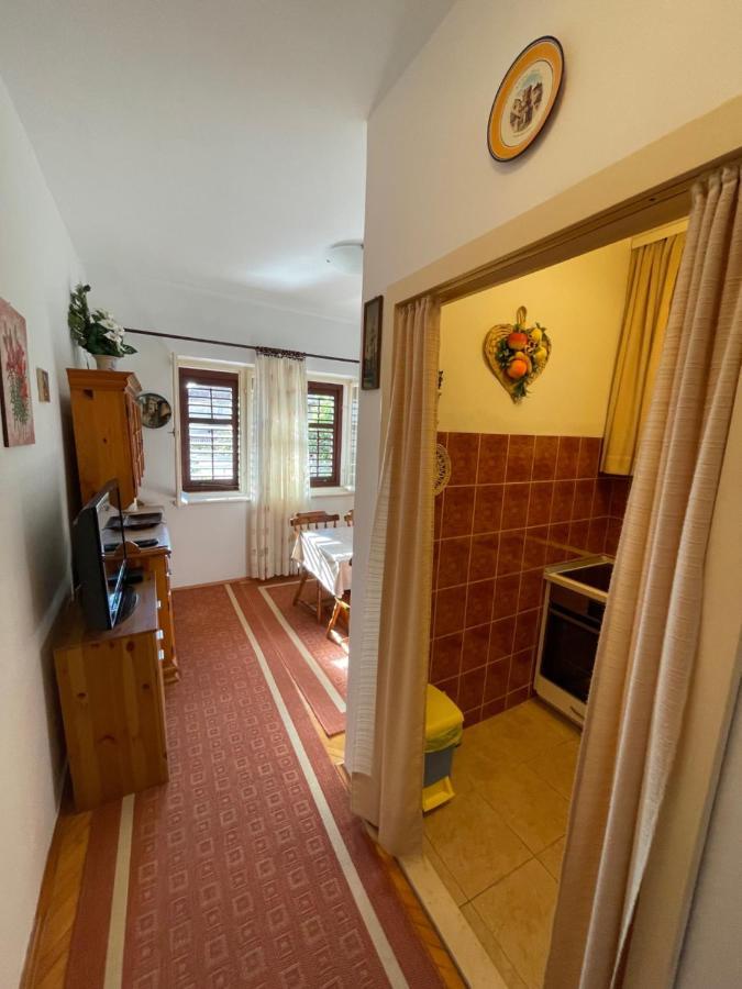 Apartmani Dragica Makarska Esterno foto